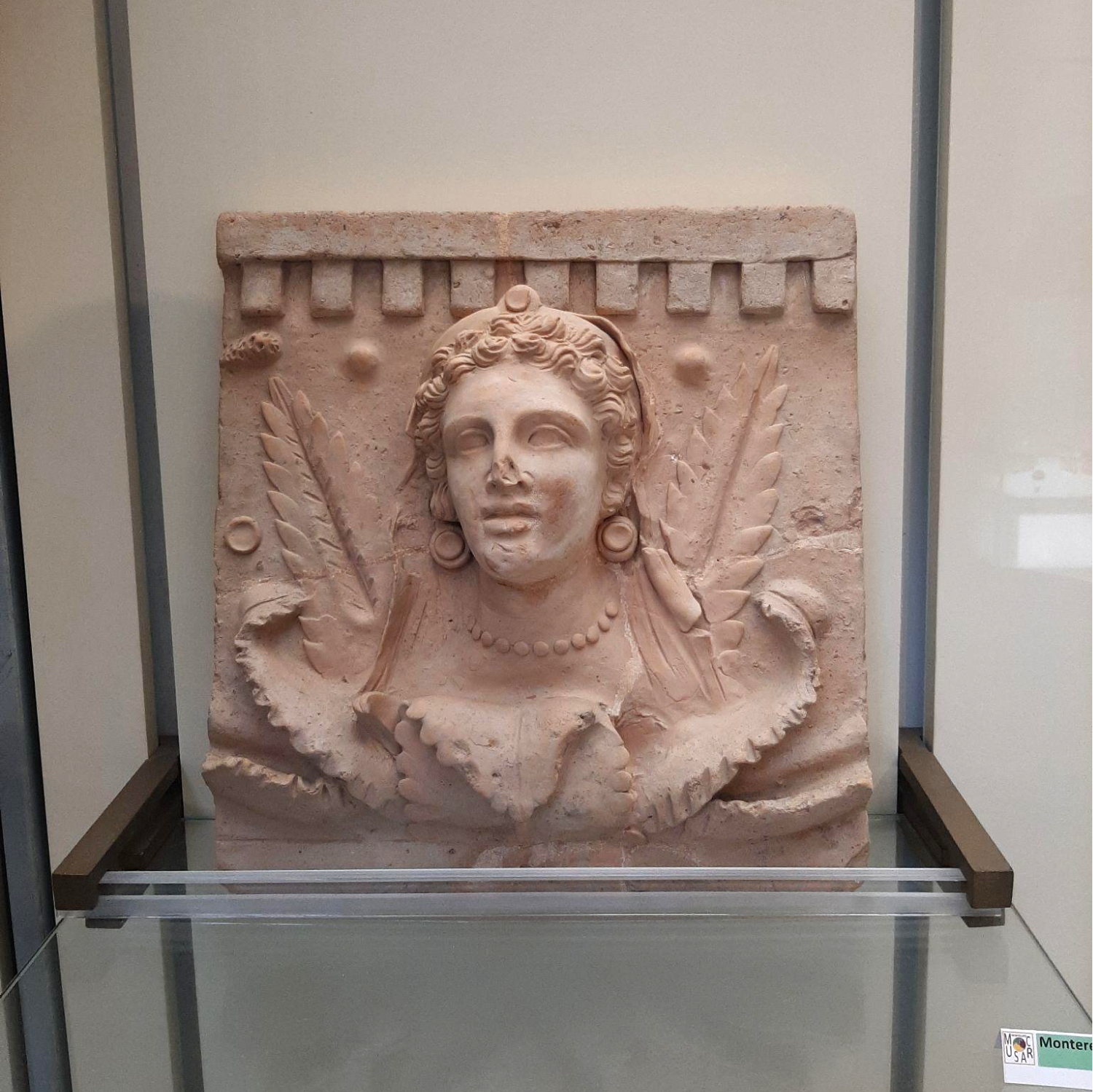 Museo Archeologico, reperti archeologici Metopa con immagine divina (Alpan?), 260-240 a.C., Montelupo Fiorentino (FI)